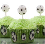 Dekora Figurine pentru prăjituri - Minge de fotbal 6 buc