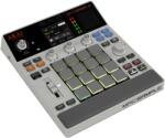 AKAI Pro MPC Sample (00081986)