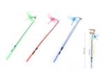 Yommy Undita pentru Pisici YOMMY cu Libelula si Clopotel: Tija Compacta 31cm, Snur Elastic si Manevrabilitate