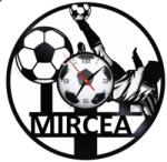  Ceas de perete decorativ realizat din disc de vinil, Model Fotbal, Jucator Executand Foarfeca, Minge de Fotbal, Text Fotbal, Skeleton, 30 cm