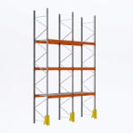 AR Racking Raklapos állvány alapmodul, 350×185×110 cm, 3 szint, 2 mező, acélrács polccal, ütközésvédelemmel, 500 kg/raklap, horganyzott/narancs