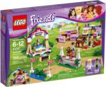 LEGO® Friends - Heartlake Lovas Parádé (41057)