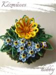 kezmuves-hobby. hu Kék nefelejcs sárga virággal asztaldísz