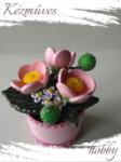 kezmuves-hobby. hu Harmatcsepp - Quilling Cserepes kisvirágok
