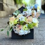 ImodFlowers Aranjament floral cu hortensia alba