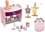 Smoby Set pătuț de păpușă lângă pătuț de copil cu pult de înfășat Violette Baby Nurse 2în1 Smoby cu păpușă, care face pipi și sac de dormit cu două hăinuțe (SM220353-4)