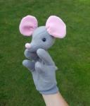 Babás Timi Cin-cin ötujjas báb