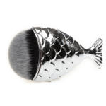 LaMimi Pensula make-up pentru fond de ten coada de sirena argintie
