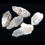  Cuart cu Goethit Brut Mineral Natural 42 - 44 x 16 - 18 mm ( L )