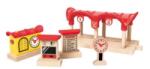 Hape Дървен железопътен комплект, Hape, Запиши, чуй и освети жп гара