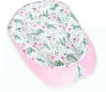 MT Textil MTT Prémium Velvet babafészek - Fehér alapon rózsaszín virágok zöld levelekkel - rózsaszín háttal
