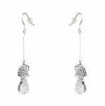 Pami Accessories Cercei dama lungi cu cristal Swarovski, placati cu aur alb, 7 x 1 cm, Argintiu
