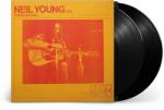 Young, Neil Carnegie Hall 1970 - facethemusic - 7 890 Ft