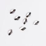BRILLBIRD Műköröm Formakövek (10 db-os) rhombus 8x5mm clear