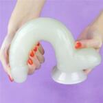 Lovetoy Dildo fosforescent cu ventuza Lumino Play 25 cm Dildo