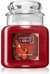 The Country Candle Company Ol'Saint Nick lumânare parfumată 453 g