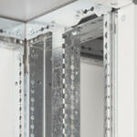 Legrand 020512 XL3 4000 függőleges tartóborda 475 mm mély szekrény (2 db/csomag) ( Legrand 020512 ) (020512)