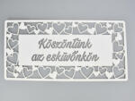  Natúr fa - "Köszöntünk az esküvönkön" tábla fehér 49, 5cm - kosarbolt