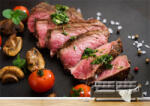 Persona Tapet Premium Canvas - Carne de vita cu rosii si ciuperci - tapet-canvas - 340,00 RON