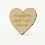  Natúr fa - Egyedi feliratos szív 3 soros - kosarbolt