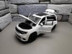 TAYUMO Jeep Grand Cherokee Trackhawk White cu led-uri si sunete1/43 (14922)
