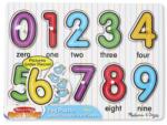 Melissa & Doug Fa puzzle fogantyúval - Számok (3273)