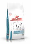 Royal Canin ROYAL CANIN Îngrijire a pielii pentru câini de talie mică 4 kg